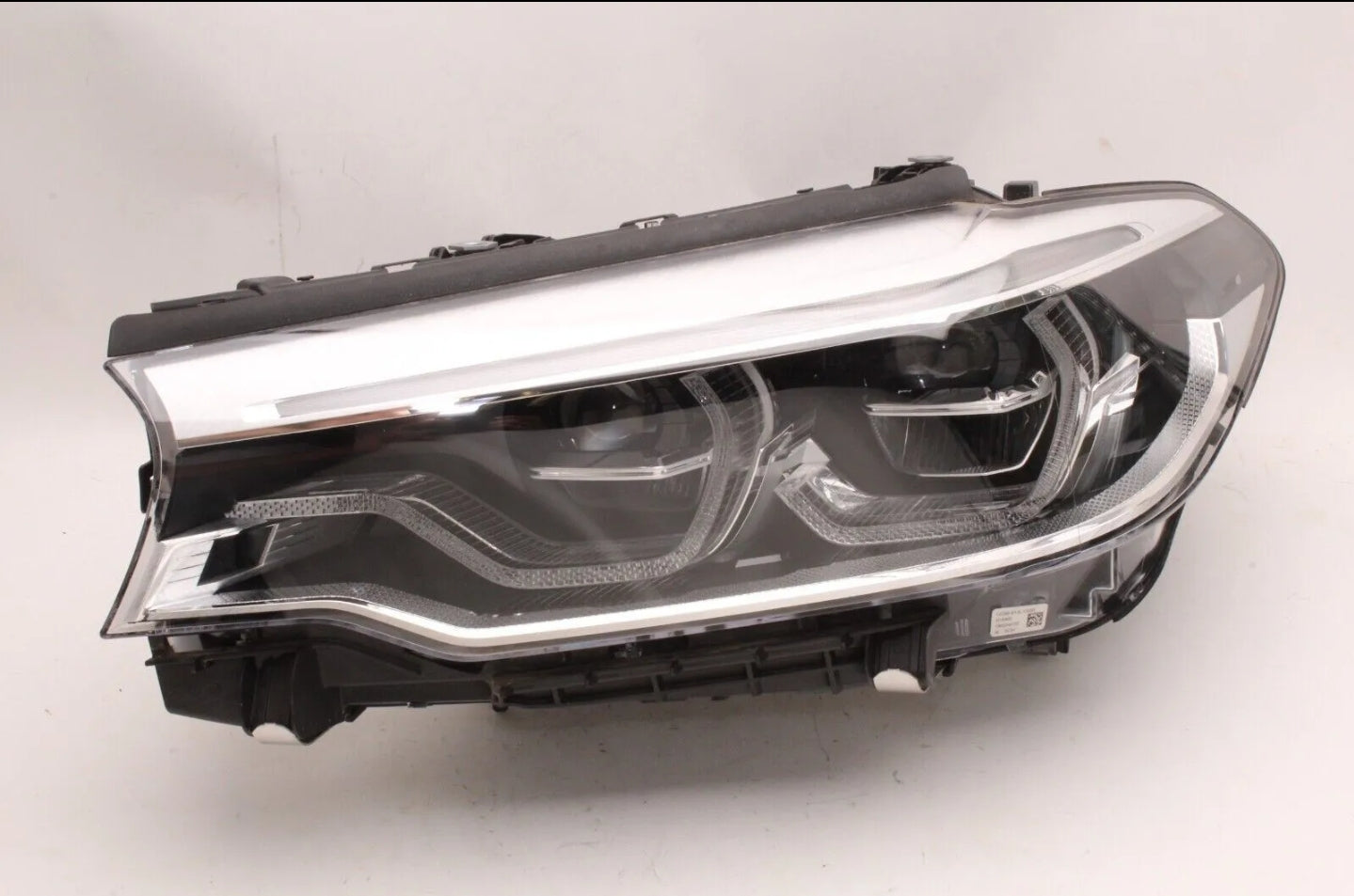 BMW G30 Pre-LCI headlights (used 9k miles)